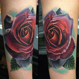 Phil Garcia is known for his incredibly realistic rose tattoos via @philgarcia805 #rose #realistic #realism #PhilGarcia