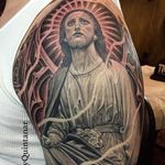 Jesus by @chueyquintanar #chueyquintanar #blackandgrey #realism #jesus