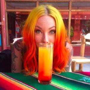 The quirky Megan massacre sipping some CRAZY coloured juice #MeganMassacre #tattooartist #tattoomodel #nyink #realitytv #megandreamtattoo #meganmassacrecontest #meganmassacretattoo #juice #redhair