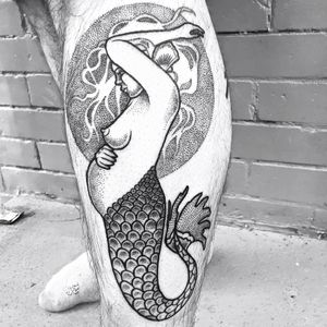 Pregnant mermaid tattoo by Marie-Christine Gauthier #MarieChristineGauthier #monochrome #monochromatic #blackwork #dotwork #dotshade #mermaid #pregnant