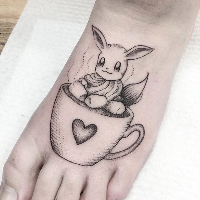 Jessef - Pikachu et ses évolutions, merci à toi d'avoir adopté ce design !  😊🐱 Fait au Avignon Tattoo Show. Si toi aussi t'as un Pokemon favori  fais-moi signe ! 😉 . . . #