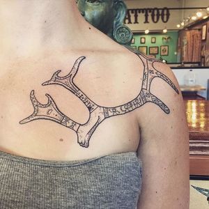 Antler tattoo by Erika Kraner. #antler #horn #deer #arcane