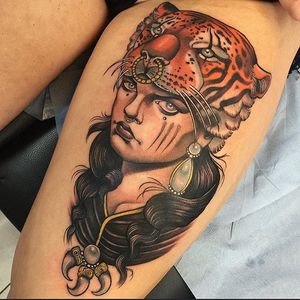 Tiger Cowl Tattoo by Yonmar #animalcowl #cowltattoo #tigercowl #neotraditional #tiger #cowl #jewels #lady #woman #Yonmar