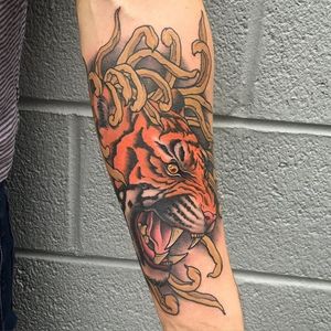 Tiger tattoo by Craig Gardyan #tiger #neotraditional #CraigGardyan