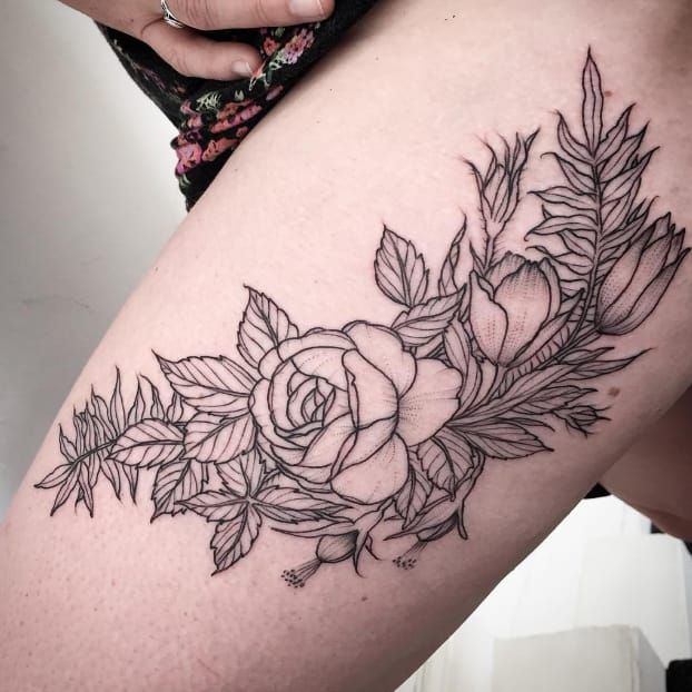 15 Linework Tattoo Ideas for Women  Moms Got the Stuff