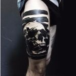 Skull tattoo by Beppe Lazzari #BeppeLazzari #trashstyle #graphic #trashpolka #skull