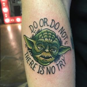 Awesome Yoda tattoo by Megan Massacre #meganmassacre #starwars #starwarstattoo #yoda #yodatattoo