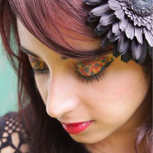 Bright and Colorful Temporary Eyeshadow Tattoos #Temporary #Eyeshadow #Eyemakeup #EyeshadowTattoo #Makeup #Makeupart