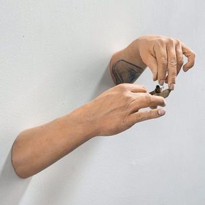 "I Don't Mean to Be Blunt" via instagram _sergiogarcia_ #fineart #artshare #hands #sculpture #contemporaryart #sergiogarcia #weed #marijuana