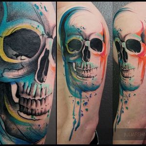 Skull tattoo By Julia Rehme  #skulltattoo #JuliaRehme