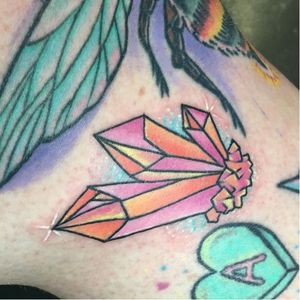 Pastel crystals tattoo by Jonika Miller, photo: Instagram #crystal #crystalcluster #pastel #JonikaMiller