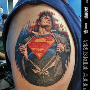 Superman tattoo by Jerry Pipkins #Superman #supermantattoo #jerrypipkins