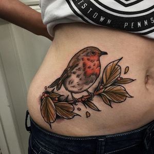 The colors on this robin are gorgeously subtle. Tattoo by Aaron Breeze #AaronBreeze #neotraditional #traditional #LifeAndDeathTattoo #blackworker #robin #bird #leaf