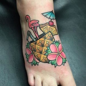 Pineapple coctail tattoo by Mel Perlman. #fruit #pineapple #foot #MeiPerlman #pineapplecoctail