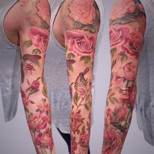 Garden scenery by SoSo Ink #soso_ink #soso #rose #flower #bird #watercolor #realistic #realism #color #cherryblossom #nature #leaves #tattoooftheday