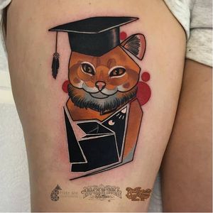 Cat and mouse tattoo by Piotr Gie #PiotrGie #graphic #cat #mouse #origami #graduate
