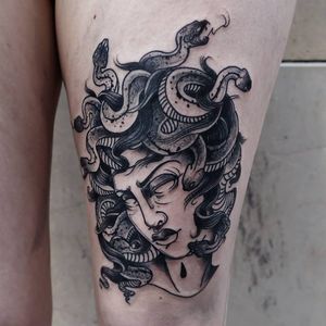 Medusa tattoo by Clementine Noraison #ClementineNoraison #illustrative #blackwork #medusa #snake #ModerneElectriqueTattoo
