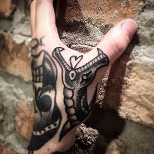 Snake Tattoo by Scar Tattooer #snake #blackworksnake #blackwork #blackworkartist #black #korean #koreanartist #ScarTattooer