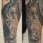 Moses Watching by Gabriele Pais #GabrielePais #realism #realistic #sculpture #blackandgrey #statue #moses #portrait #fineart #tattoooftheday