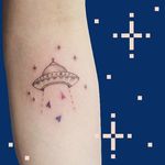 Hand poked UFO tattoo by Baam. #Baam #TattooerBaam #subtle #microtattoo #southkorean #fineline #handpoke #ufo #cute