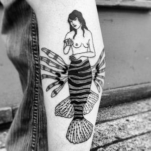 Mermaid tattoo by Shannon Perry. #ShannonPerry #linebased #linework #offbeat #mermaid #blackwork