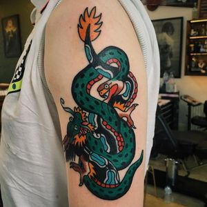 Snake and dragon tattoo by Boshka Grygoriew Alvy #BoshkaGrygoriewAlvy #Tibetan #Japanese #dragon #snake #traditional