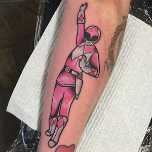Kimberly: The Pink Power Ranger by Shell Valentine (via IG-shell_valentine_tattoo) #kawaii #traditional #colorful #90s #ShellValentine