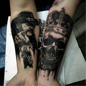 Cool tribute tattoo by David Taute #DavidTaute #motörhead #motorhead #lemmy #blackandgrey #skull #crown