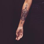 Dummy tattoo by Anais Chabane #AnaisChabane #ornamental #mehndi #mehndiinspired #jewel #dummy