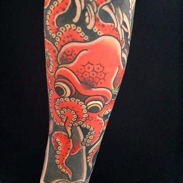 Squid Leg Tattoo  TATTOOGOTO