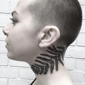 Blackwork neck leaf by Sophie Lee #SophieLee #blackwork #leaf #tattoooftheday