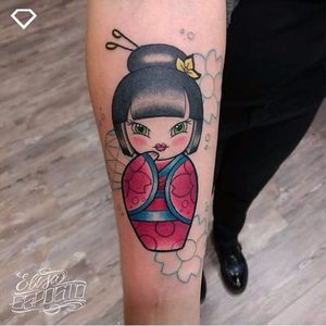 Cute kokeshi tattoo by Elisa Esposto #kokeshi #japanesedoll #ElisaEsposto #doll #tradition #japanesetradition