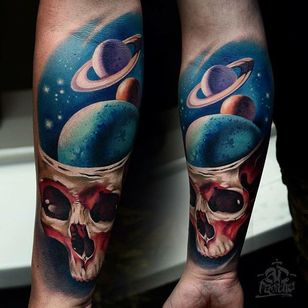 Tatuaje de calavera espacial por Alex Pancho #spaceskull #realism #colorrealism #realistictattoo #abstractrealism #realistictattoos #AlexPancho