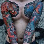 Tiger and Dragon Tattoo by Jan Kurze #tiger #dragon #japanesetiger #japanesedragon #japanesesleeve #japanese #japanesetattoo #japanesetattoos #japaneseart #japanesetattooing #JanKurze