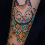 Lucky Cat Tattoo by Moroko Gon #luckycat #japanese #japaneseartist #traditionaljapanese #asian #oriental #MorokoGon