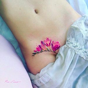 Flowers on the pelvic area Tattoo by Pis Saro @Pissaro_tattoo #PisSaro #PisSaroTattoo #Nature #Watercolor #Naturetattoo #Watercolortattoo #Botanical #Botanicaltattoo #Crimea #Russia