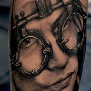 Sleepy Hollow tattoo by Ryan Hadley. #johnnydepp #johnnydepptattoo #sleepyhollow #blackandgrey #portrait