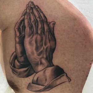 A pristine pair of praying hands by Jamie Mahood (IG—jamiemahood).