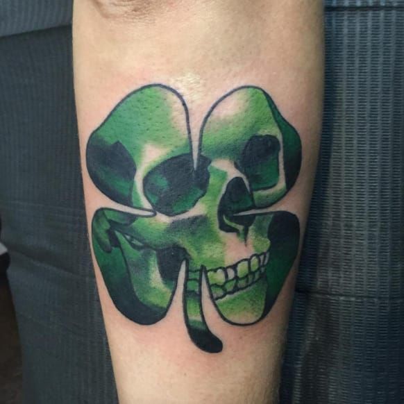 Tattoo uploaded by Rebecca  Skull clover tattoo by Marty McEwen photo  from Instagram skulltattoo clovertattoo skullclover MartyMcEwen   Tattoodo