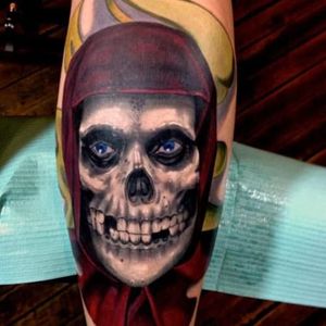 Nice color work in this Crimson Ghost. Tattoo by artist unknown photo from Pinterest. #TheMisfits #punk #crimsonghost #horror #classicmovie #band #skull #fiendclub #Pinterest