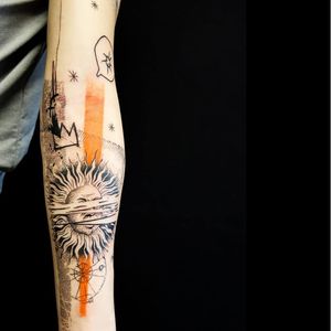 Sun tattoo by Köfi #Köfi #graphic #contemporary #sun #orangeink