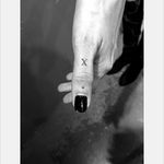 X finger tattoo by Daniel Winter. #singleneedle #fineline #linework #DanielWinter #X