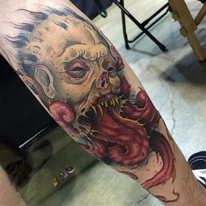 Creeper Head Tattoo by Zach Black #creeper #creepertattoo #neotraditional #neotraditionaltattoo #japanese #japanesetattoo #gruesometattoos #ZachBlack
