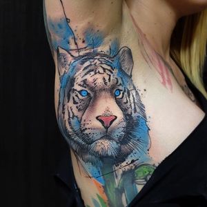 Tiger graphic tattoo by Tobias Burchert #GraphicTattoos #Graphic #AbstractTattoo #Abstract #ContemporaryTattoos #Schwein #Elschwino #TobiasBurchert