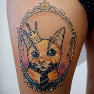 King cat tattoo by Miss Sucette #cattattoo #MissSucette #king