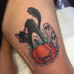 Scaredy cat via instagram keely_rutherford #halloween #blackcat #cat #pumpkins #color #ghosts #jackolantern #cute #KeelyRutherford