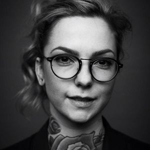 Lizzie Renaud @lizzietattoo #LizzieRenaud #tattooartist #artist