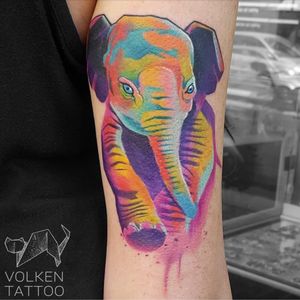 A watercolor baby elephant by Volken (IG—volkentattoo). #elephant #Volken #watercolor