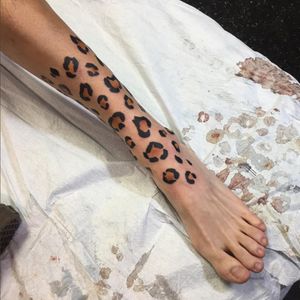 leopard print tattoos on ankle