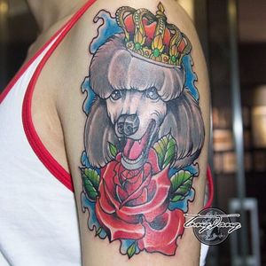 A smiling neo-traditional poodle tattoo by Chenyulin. #poodle #dog #flower #crown #Chenyulin